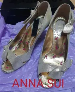 ANNA SUI パンプス 4 (24cm)ゴールド