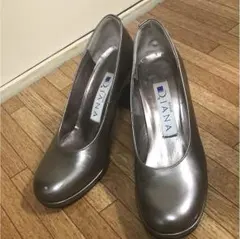 パンプス