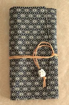 Item thumbnail for item b8e85e82-cfd4-4ae4-b911-603a45d75b56