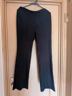 黒 フレアパンツ ゴムウエスト