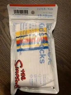 ファミマ　靴下　キッズ　シンプソンズ