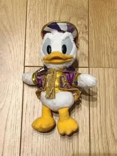 ドナルド　ぬいぐるみバッジ　ディズニー35周年