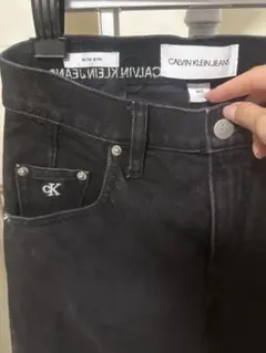 Calvin Klein Jeans MOM JEAN ブラック W25のサムネイル