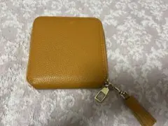 セール！本革　二つ折り財布　マスタードイエロー