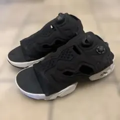 ポンプフューリー サンダルのサムネイル