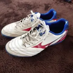 MIZUNO MONARCIDA NEO サッカートレーニングシューズ