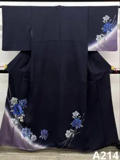 訪問着 銀彩 花籠 紋意匠 正絹 躾糸付き X587 訪問着 鳳凰 桜 金彩 銀彩 紋意匠 正絹 A040 - メルカリ