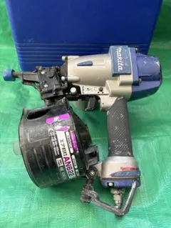 マキタ AN622 常圧釘打機 65mm コイルネイラ 動作確認済 ケース付