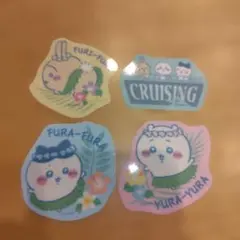 映画ちいかわ 　ダイカットステッカー付きグミ
