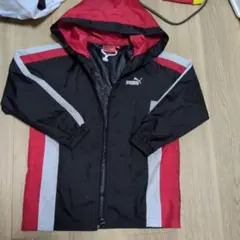 PUMA フード付きジャケット 130サイズ 黒赤
