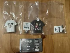 ディズニーTシャツ　ガチャ　ウェアコレクション 2個セット
