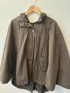 ポンチョフード付き