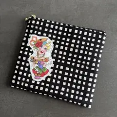 ロラライハリス ハンドメイド お薬手帳ケース - メルカリ