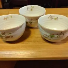 高島礼子プロデュースの食器になります。のサムネイル