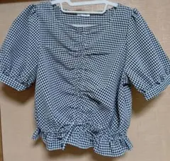 ハニーズ　ギンガムチェック パフスリーブブラウス