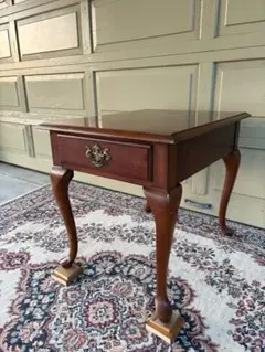 IMPRESSION by Thomasville サイドテーブル