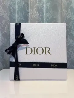 ディオール　クリスマスコフレの箱のみ