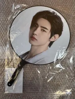 2025年最新】enhypen うちわの人気アイテム - メルカリ