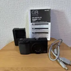 リコーGR DIGITAL III本体 + 専用レザーケースバッテリー2個付き