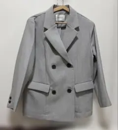 【美品】archives グレー ダブルブレスト テーラードジャケットのサムネイル