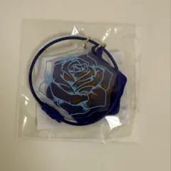 Ado ガチャ 「Ao」 アクリルキーホルダー - メルカリ