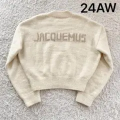 JACQUEMUS　ジャックムス24AW　アルパカ　バックロゴ　ニット　セーターのサムネイル
