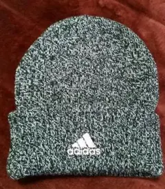 adidasニット帽♪レディス
