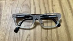 JINSめがね　白縁（クリア）