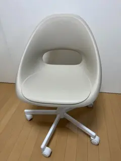 IKEA ELDBERGET エルドベルゲット 回転チェア ベージュ ホワイトのサムネイル