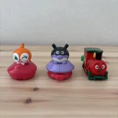 アンパンマンダッシュ　カプセルトイ　3個セット