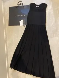 M-premierBLACK ノースリーブ ニットワンピースのサムネイル