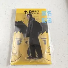 二宮和也8番出口アクリルスタンド（迷う男バージョン）