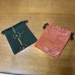 着物リメイク　巾着袋 緑と花柄模様 の2個セット