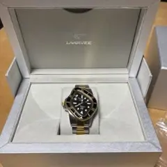 LAARVEE 腕時計　BLACK × GOLD PEA001のサムネイル