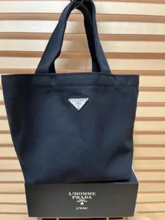 新品 未使用 PRADA プラダ ノベルティ トートバッグ 黒 プレート