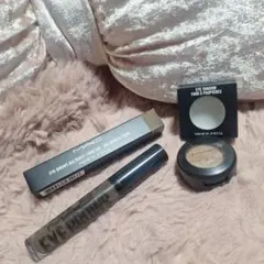 MAC☆アイブロウマスカラSPIKED・アイシャドウSANDSTONEのサムネイル