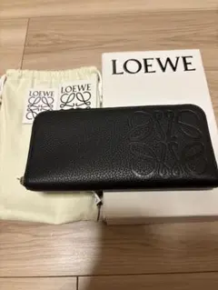 【3日間限定にします】LOEWE 長財布　黒　人気モデルのサムネイル