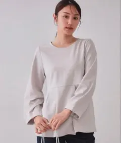 未使用品 タグ付き オペークドットクリップ ペプラムトップス ライトグレー M