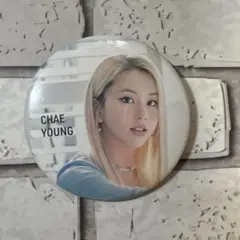 2025年最新】twice 缶バッジ チェヨンの人気アイテム - メルカリ