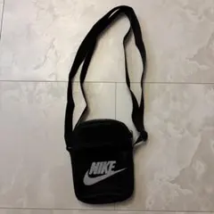 NIKE メッシュショルダーバッグ ブラック