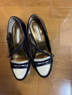 UNTITLED 厚底ハイヒール