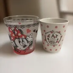ミニーマウス　マグカップセット