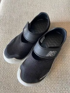 New Balance ブラック サンダル 19.5