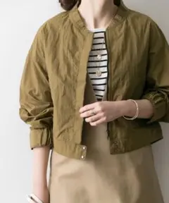 URBAN RESEARCH ショート丈ナイロンブルゾン　アウター