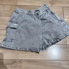 GUグレー デニムショートパンツ140