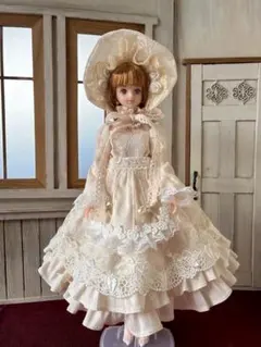 No３３４　ヴィンテージ風ドール衣装 オフホワイト色