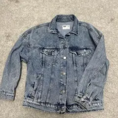 Bershka オーバーサイズデニムジャケット　XS