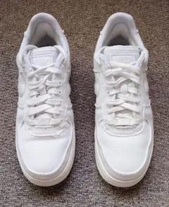 NIKE AIR FORCE 1 ホワイト キャンバス HV1204-100のサムネイル