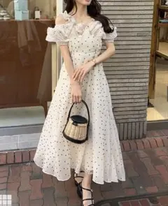 GRL ドット柄フリルオフショルダーフレアロングワンピース[ru1165]