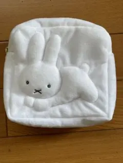 ミッフィーポーチ　タイトーくじ